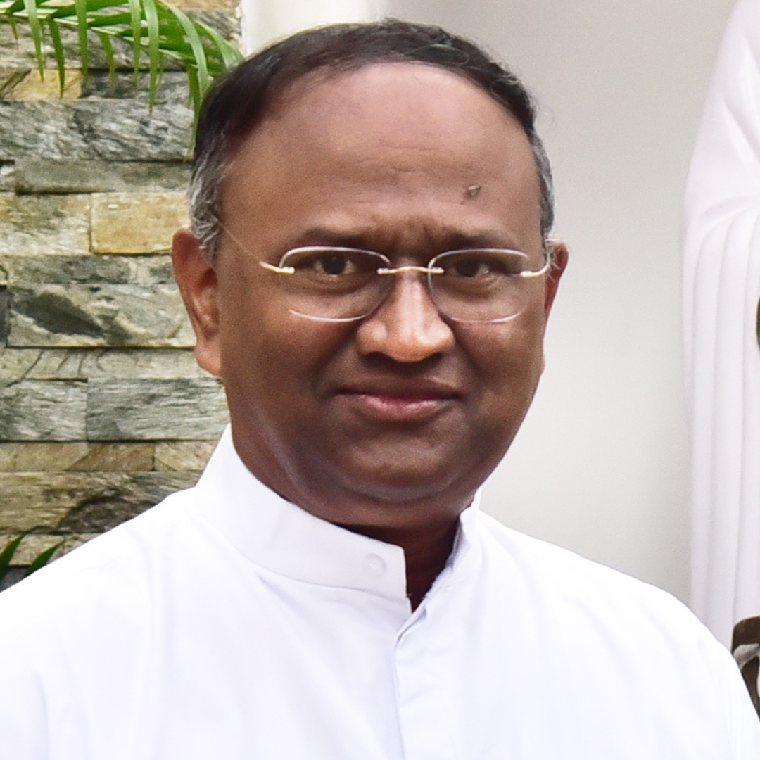 Rev. Fr. Xavier Pakia<br>
Rector & Unit Delegate